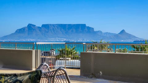 View (from property/room), Balcony/Terrace, Mountain view, Sea view