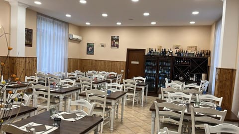 Restaurant/places to eat, Breakfast