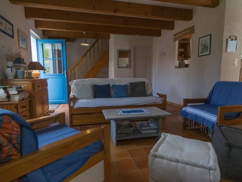 Maison mitoyenne proche plage et centre, calme et confort - FR-1-418-116 House in Brittany