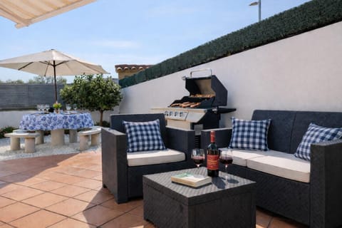 Patio, Off site, Balcony/Terrace