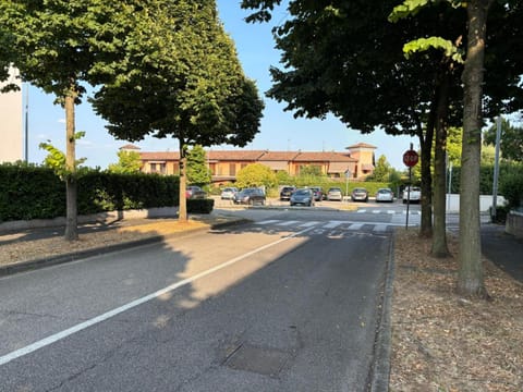 Property building, Parking