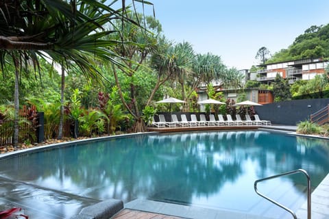Swimming pool, Swimming pool