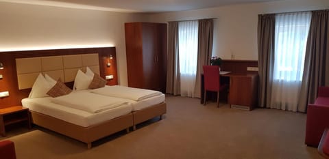 Hotel Restaurant Häupl Hotel in Schörfling am Attersee