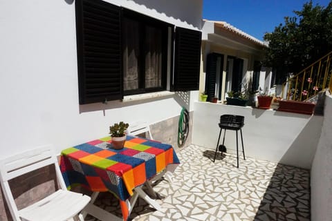 Patio, Facade/entrance