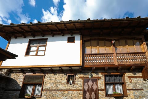 Тодорината къща Bed and Breakfast in Blagoevgrad Province