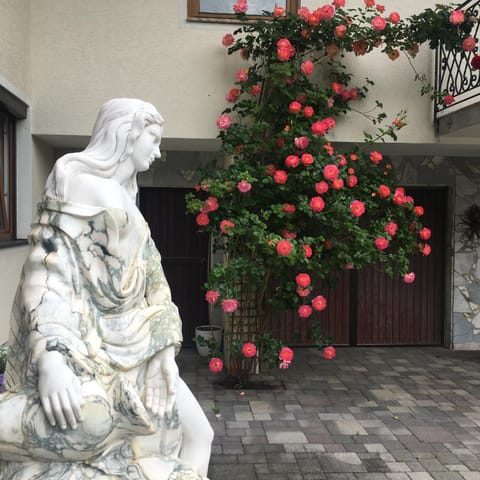 Facade/entrance, Other