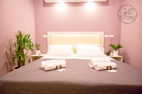 Property logo or sign, Bedroom