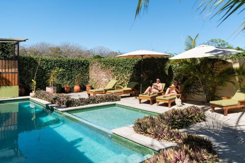 Patio, People, Pool view, Area and facilities, Swimming pool