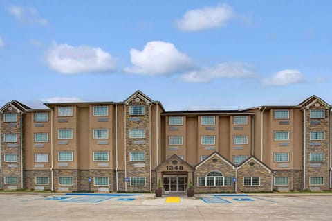 Property building, On site