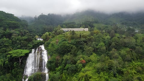 Property building, Nearby landmark, Spring, Day, Natural landscape, Bird's eye view, View (from property/room), Mountain view, Area and facilities, VIP