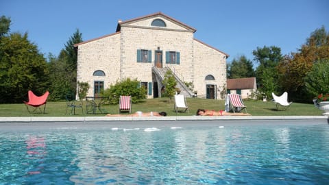 Property building, Pool view, Swimming pool