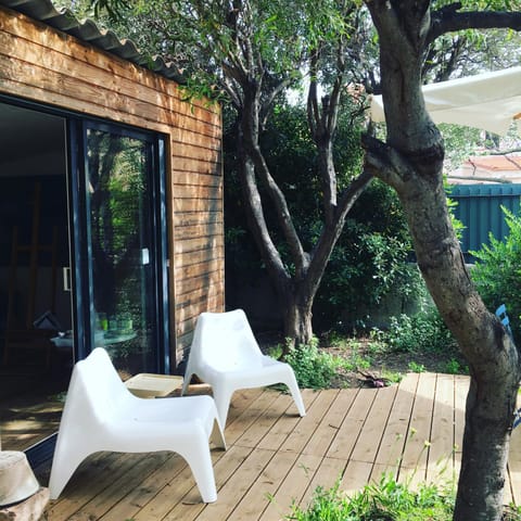 Patio, Garden, Garden view, sunbed