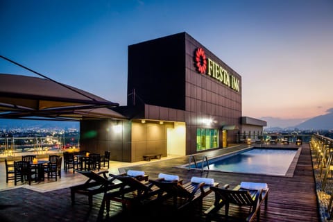 Balcony/Terrace, Swimming pool