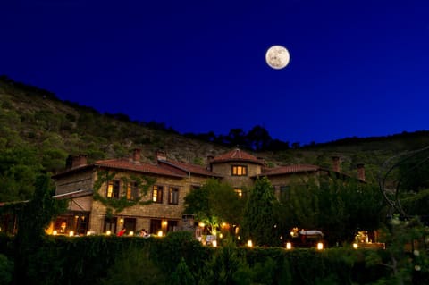 Property building, Night