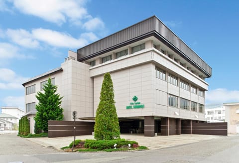 Property building, Day