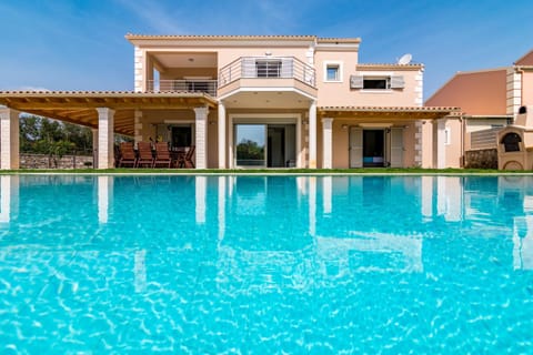 Floor plan, Swimming pool