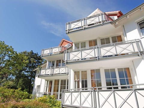 Property building, Balcony/Terrace