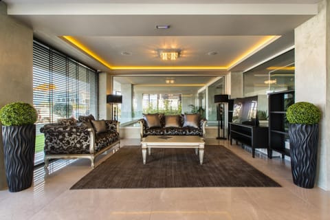 Oniros Residences Hotel in Crete