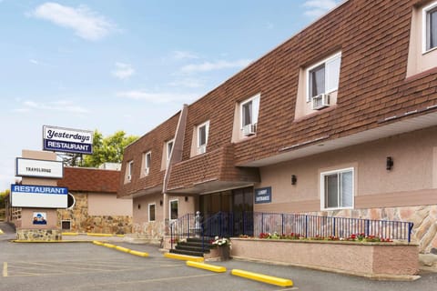 Property building, On site