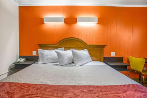 Photo of the whole room, Bedroom, On site