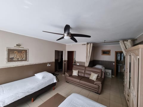 Aparthotel Résidence Bara Midi Apartment hotel in Saint-Gilles