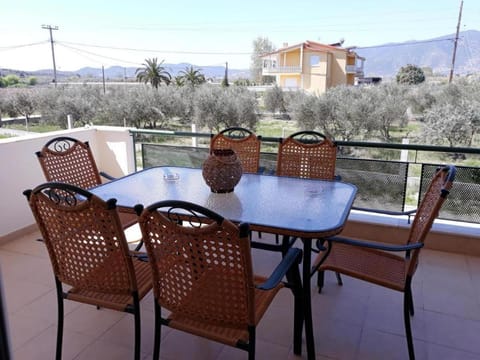 The Pearl Apartment in Nea Peramos