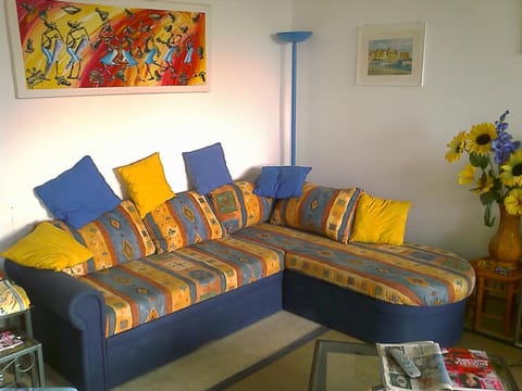 Living room, Lounge or bar