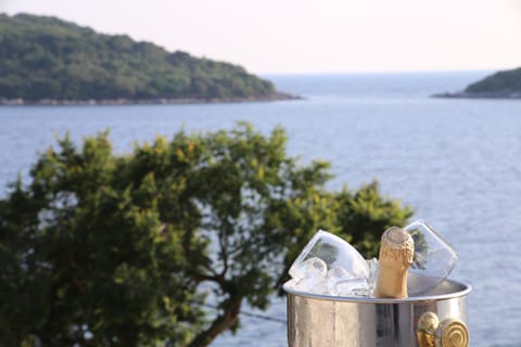 Property building, Sea view