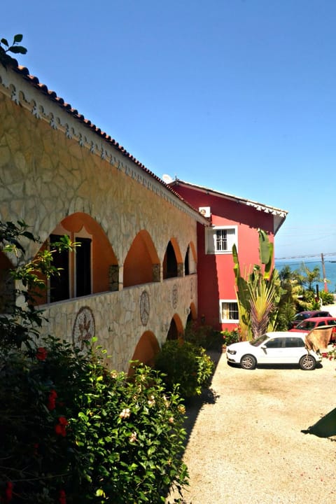 Garden view, Sea view