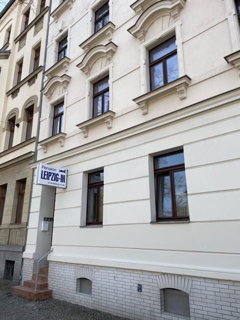 Property building, Property logo or sign