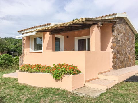 Property building, Day, Garden, Garden view