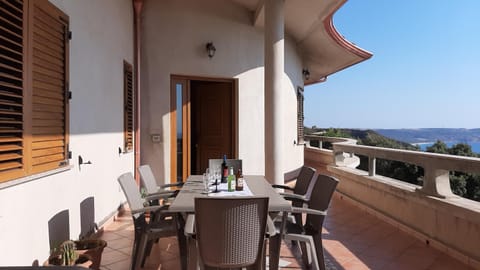 Patio, Facade/entrance, Library, Balcony/Terrace, Sea view