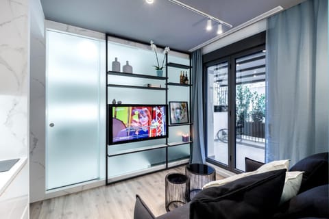 TV and multimedia, Living room, Seating area