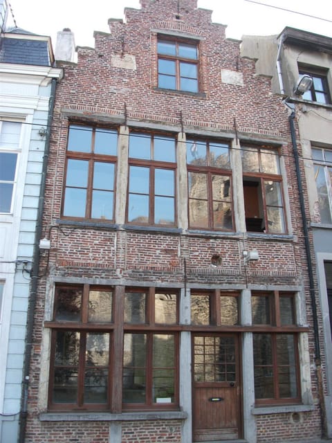 Facade/entrance, Street view