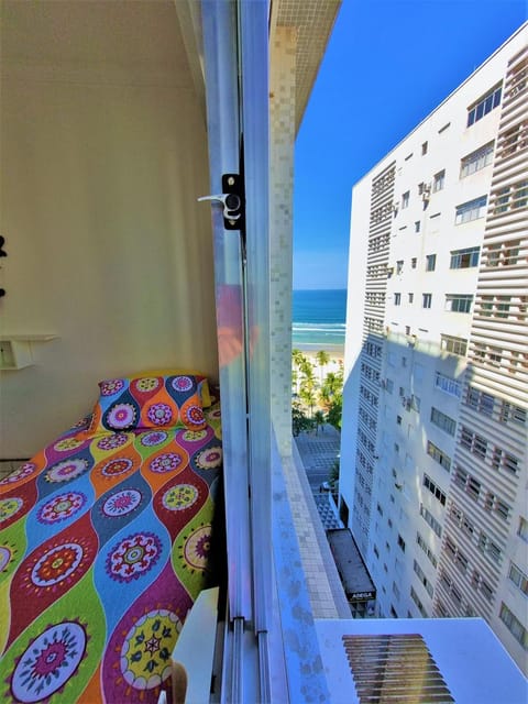 Bed, Bedroom, Sea view