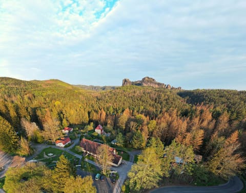 Property building, Staff, Restaurant/places to eat, View (from property/room), Hiking
