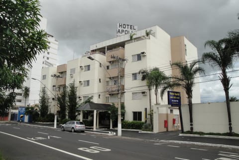 Property building, Day