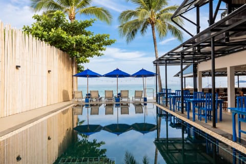 Pool view, Sea view, Swimming pool