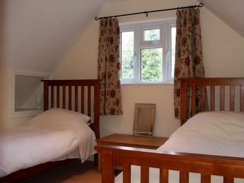Tibbiwell Lodge Bed and Breakfast in Painswick