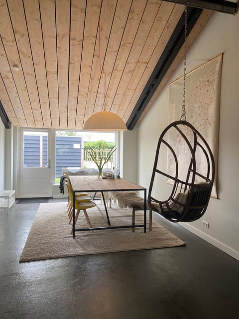 Slapen bij Uppruna Bed and Breakfast in North Brabant (province)