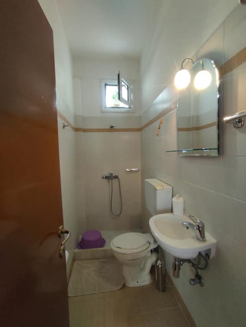 Chrysa's Studios Hotel in Euboea