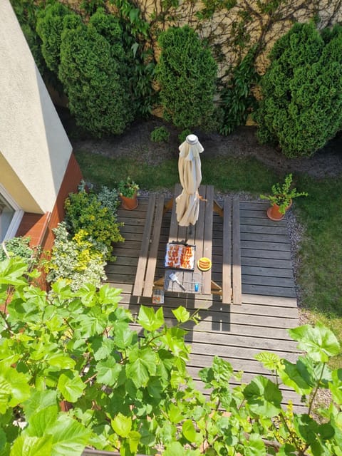 BBQ facilities, Garden
