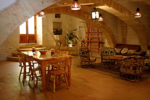 Sylvia' s Millhouse House in Malta