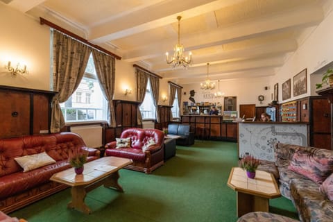 Lobby or reception, Seating area