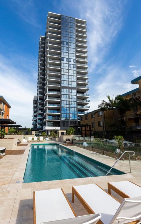 Area and facilities, Swimming pool