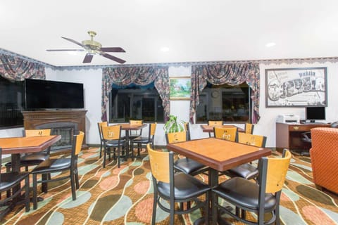 Lobby or reception, On site