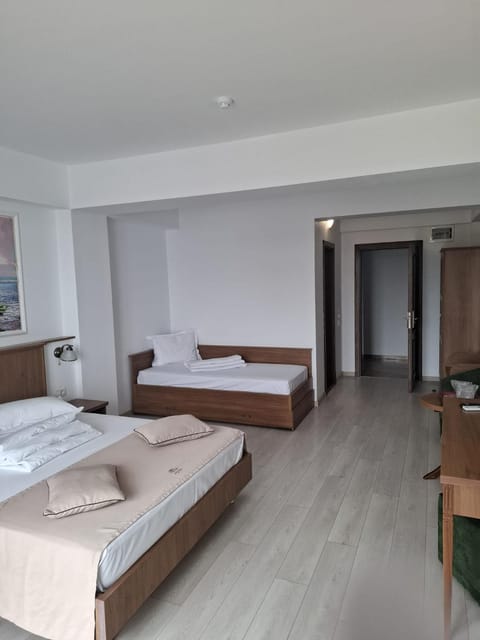 Bed, Day, storage, wardrobe