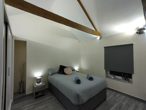 Queens Holiday Apartment Apartment in Wales