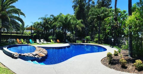 Swimming pool