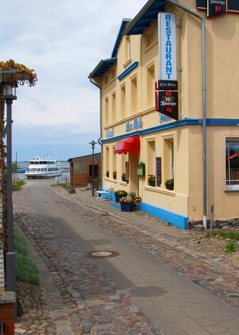 Property building, Street view